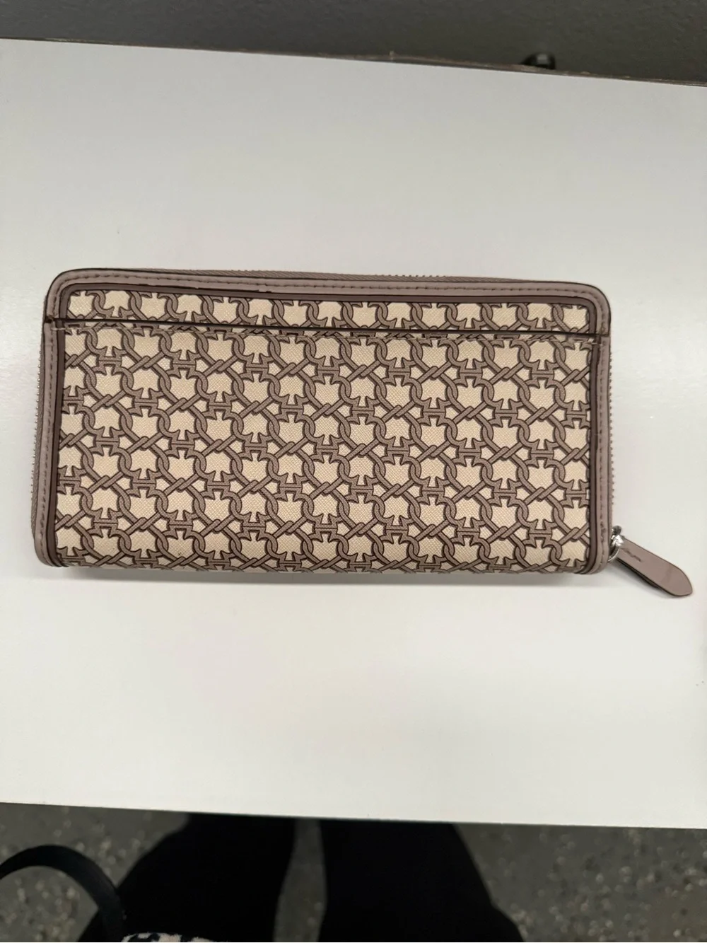 kate spade New York Spade Link Large Continental Wallet